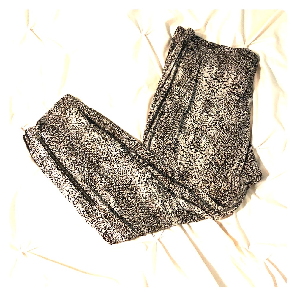 Banana Republic Cropped Pants